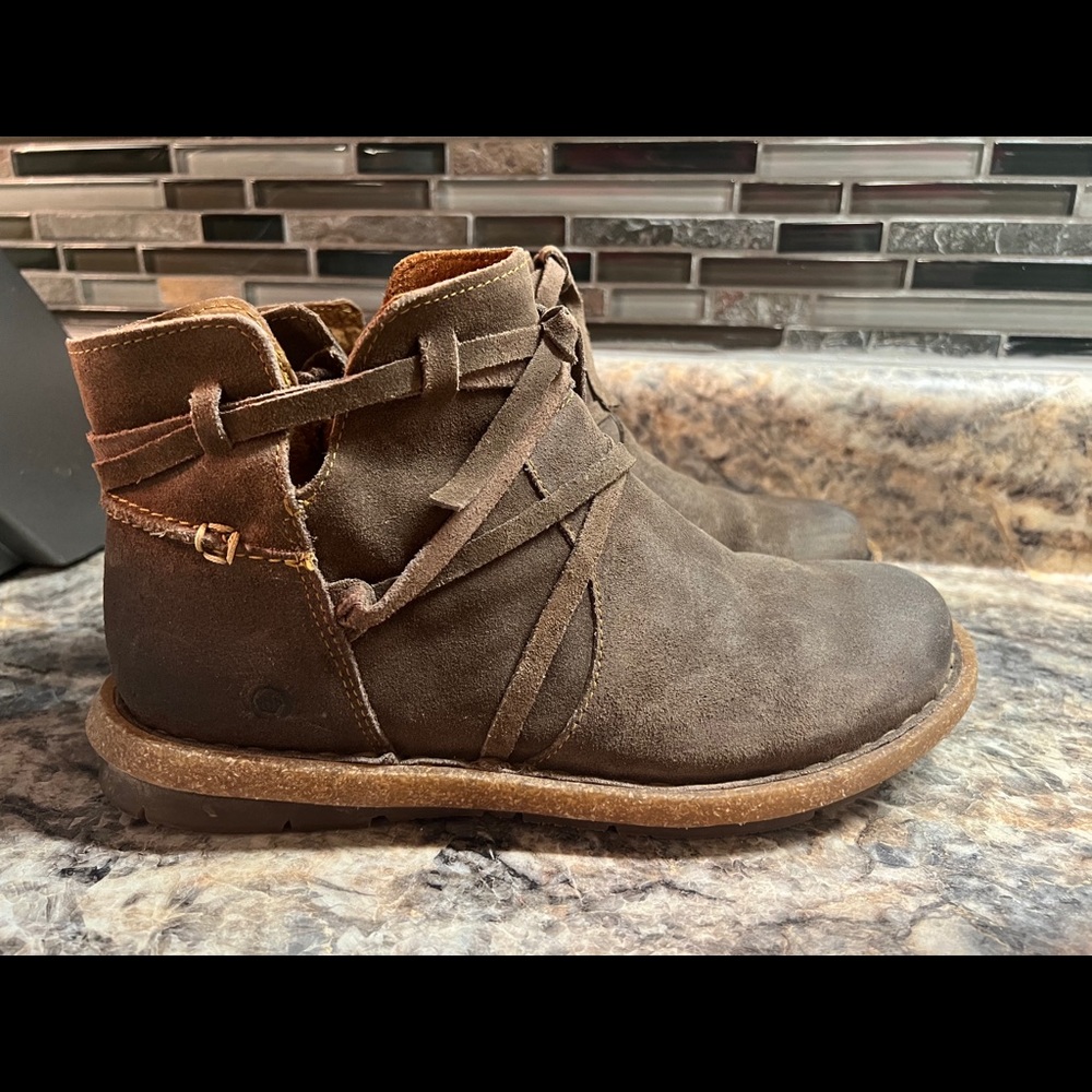 Born Tarkiln Booties